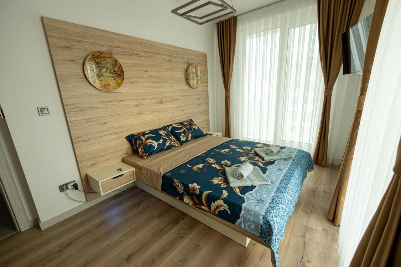 19Th & 18Th Floor Secure Apartments With Pool & Fitness & Parking Included In Price Skopje Exterior foto